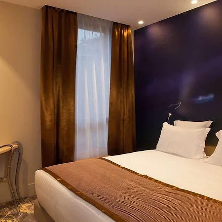 Sixteen Paris Hotel Montrouge
