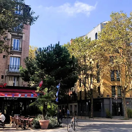 Sixteen Paris Montrouge