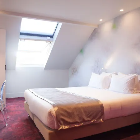 Sixteen Paris 3* Montrouge