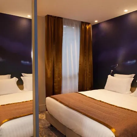 Sixteen Paris Hotel 4*