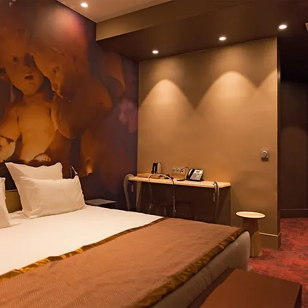 Sixteen Paris Hotel 4*