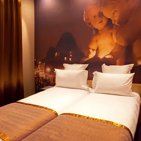 Hotel Sixteen Paris