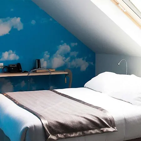 Hotel Sixteen Paris