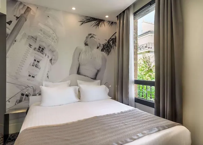 Sixteen Paris 4* Montrouge