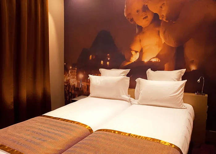 Hotel Sixteen Paris